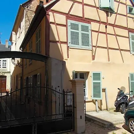 La Cour De Berthe Ouest * Colmar